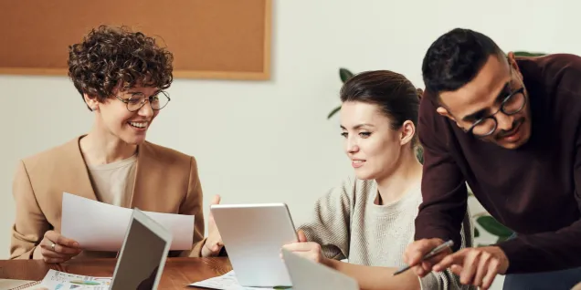 Développer le leadership par l'action : nouvelles pratiques et enseignements
