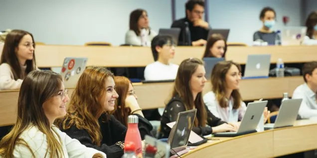 Auditoire durant un cours