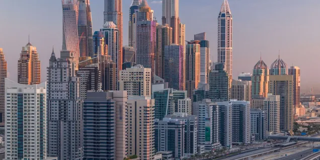 emlyon business school et The Institute of Management Technology of Dubaï (IMT Dubaï) signent un accord d’échange académique et de double diplôme