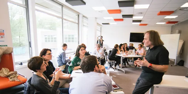 Crédit Agricole Ile-de-France s'associe à emlyon