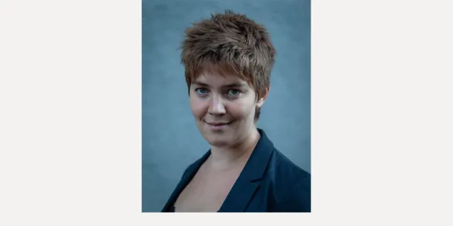 Lisa Buchter, professor at emlyon, winner of the 2022 ASQ Award for the best paper based on a dissertation published in 2021