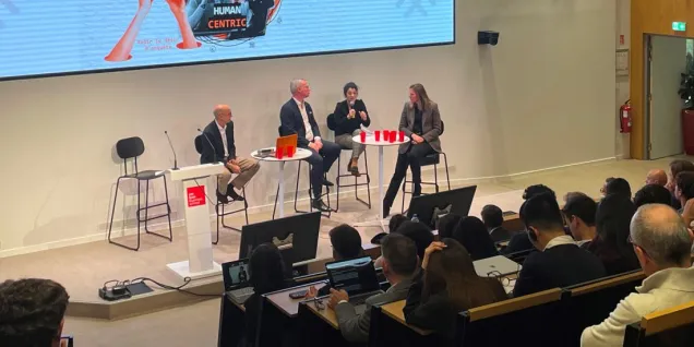 Réinventer les organisations commerciales face à la révolution digitale : retour sur la table-ronde d'emlyon