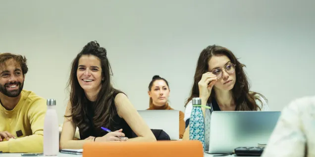Recruter les experts de demain : Les Mastères Spécialisés d'emlyon en apprentissage