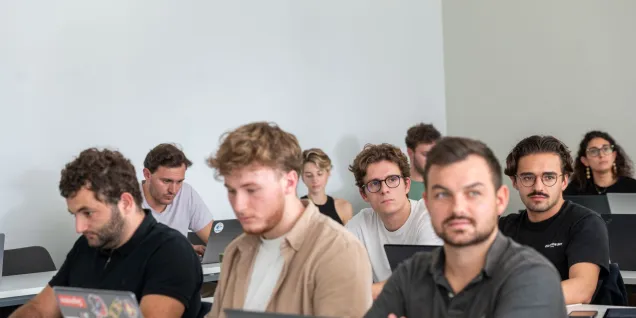 luxury-brand-manager-emlyon