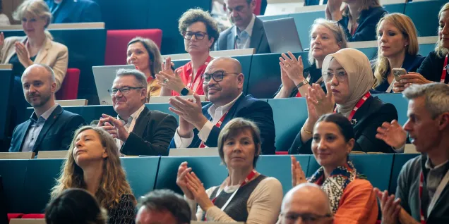 emlyon s'associe à l’Académie diplomatique et consulaire en faveur de l’hybridation des disciplines