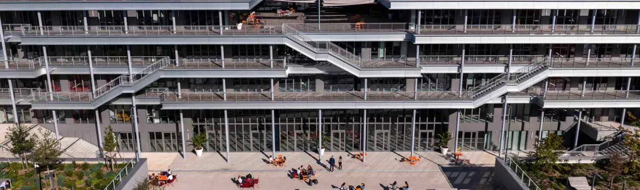 Stratégie emlyon business school