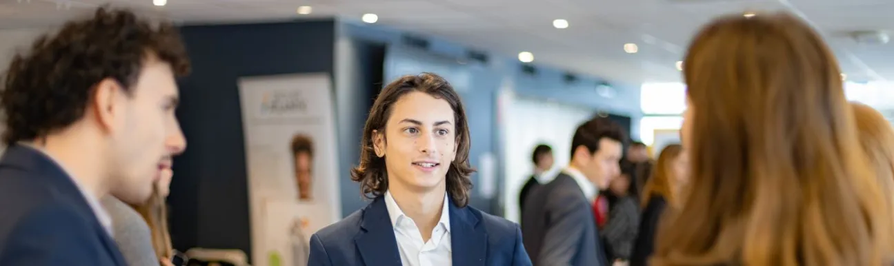 accompagnement carrière - emlyon