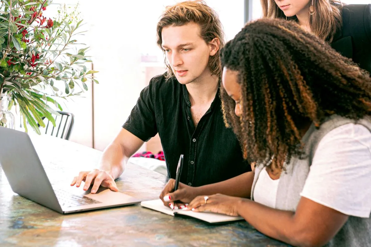 Se rapprocher des start-ups pour innover : quelles stratégies gagnantes