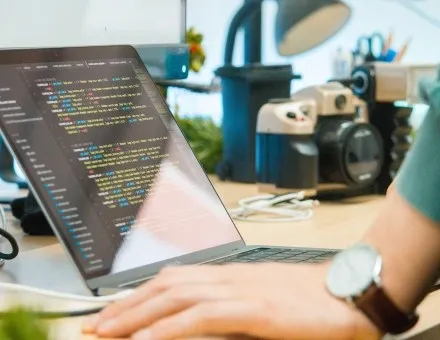 Develop the hard skills sought after by companies related to digital technologies Develop the hard skills sought after by companies related to digital technologies