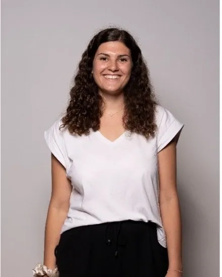 Emma Flipaux + entrepreneuse + emlyon