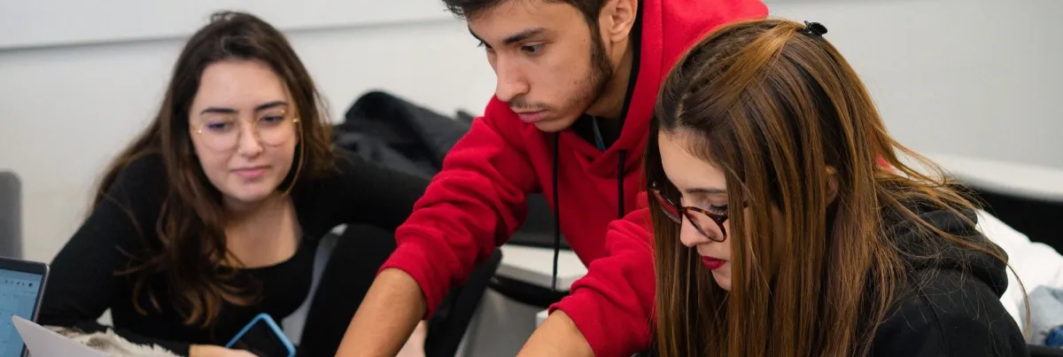 Expérimenter d’abord, apprendre ensuite