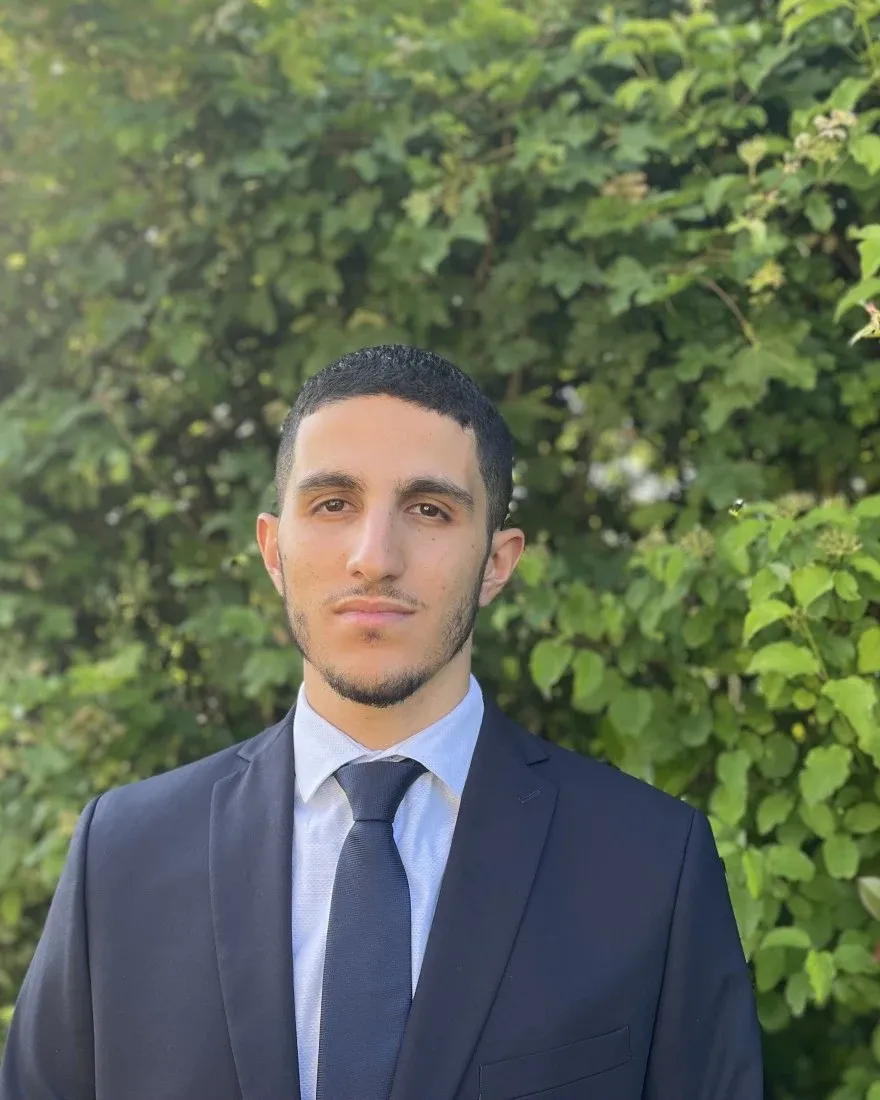 Rayan Mraghni, étudiant du Programme Grande Ecole Rayan Mraghni, étudiant du Programme Grande Ecole