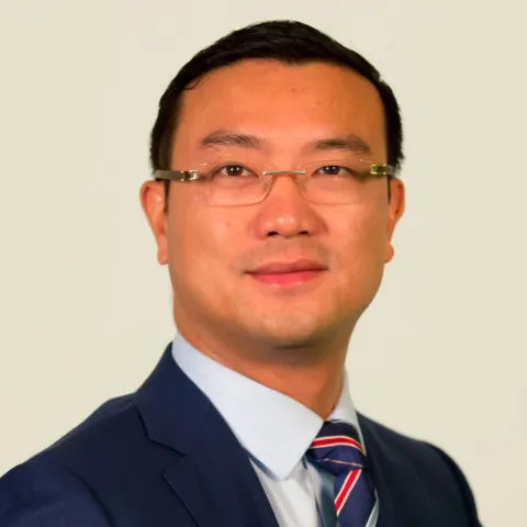 Yeming GONG - emlyon business school