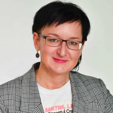 Tatiana KHVATOVA | emlyon business school