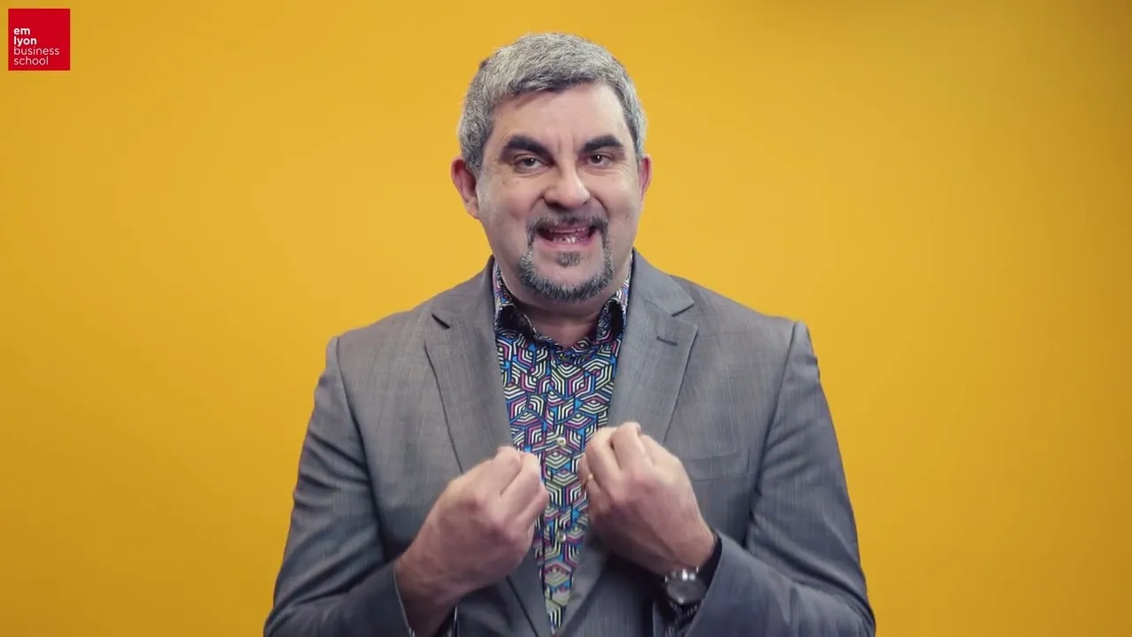 Preview image for the gge video "Renforcer sa posture managériale avec Ubaldo Della Guerra". Preview image for the gge video "Renforcer sa posture managériale avec Ubaldo Della Guerra".