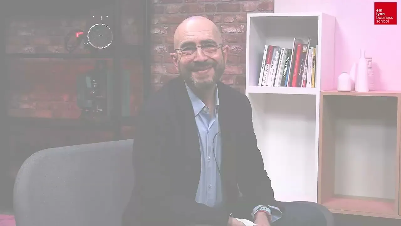 Preview image for the gge video "Pitch your program l MSc in Leading Sustainable Transformations (LST)". Preview image for the gge video "Pitch your program l MSc in Leading Sustainable Transformations (LST)".